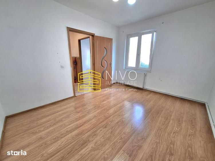 Apartament cu 3 camere decomandat în Sângeorgiu de Mureș — fotografia 1
