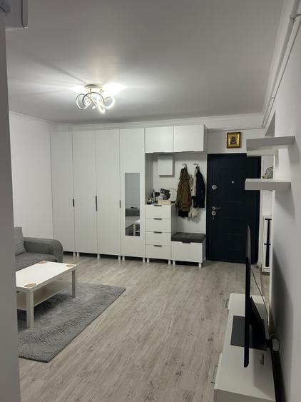 Apartament cu 2 camere decomandat în Militari