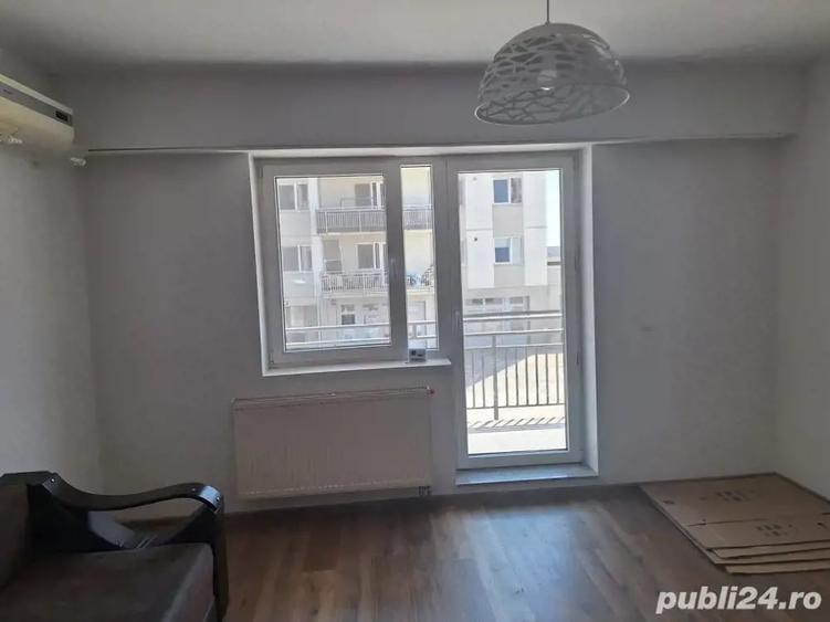 Apartament cu 2 camere decomandat în Metalurgiei