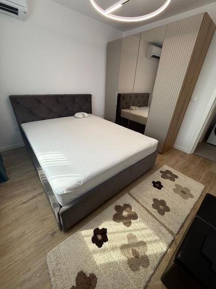 Apartament cu 3 camere decomandat în Brotăcei
