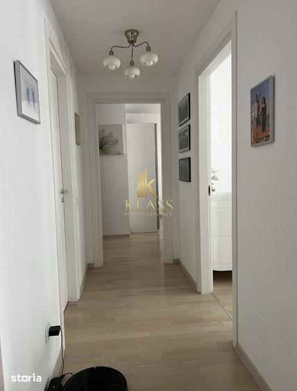 Apartament cu 3 camere în Dămăroaia