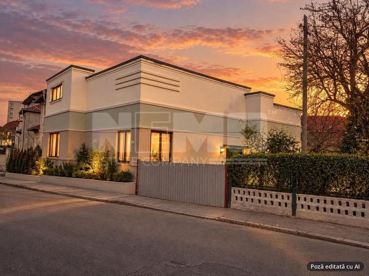 Casă individuală cu 3 camere cu Canalizare în Ultracentral