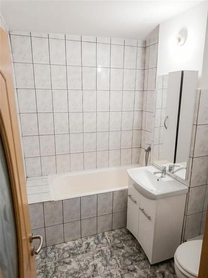 Apartament cu 2 camere decomandat în Nufărul