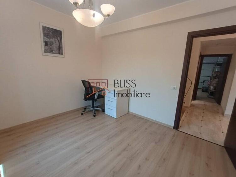 Casă cu 5 camere cu Garaj în Pipera