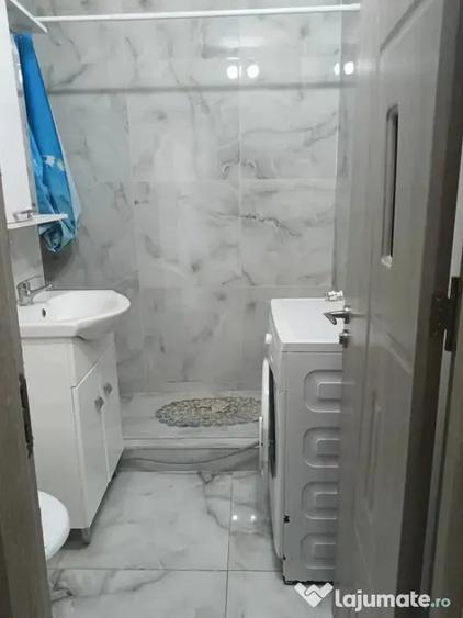 Garsonieră decomandată în Brazda lui Novac