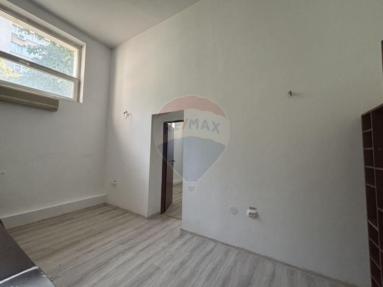 Spațiu comercial, de 205 mp, în Turda