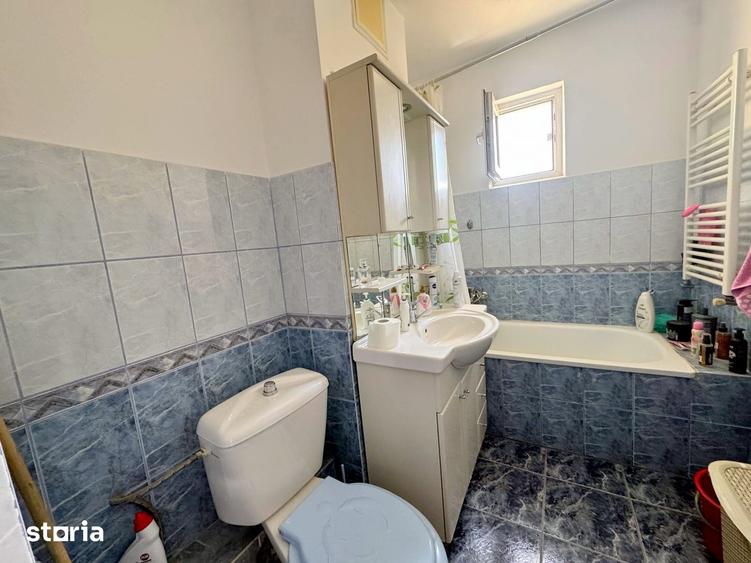 Apartament cu 3 camere decomandat în Bistrița Lac