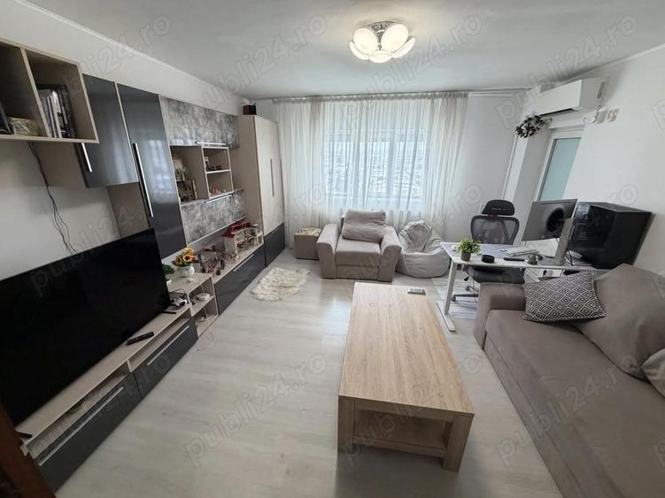 De vanzare de 3 camere din 85 strada Margeanului cu Alexandriei Centrala Termica - 2