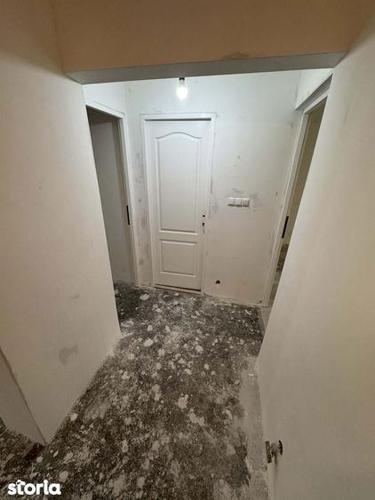 Apartament 2 camere decomandate , etaj 1 , Micro 17 - 6