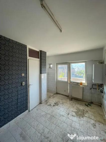 Apartament de 2 camere decomandat, 54 mp, etaj 4, zona Cated - 2