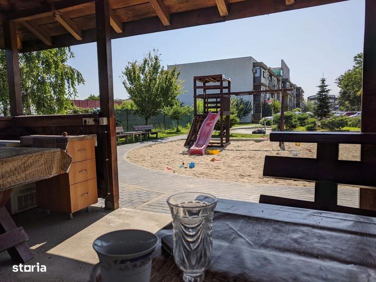 Garsoniera Spa?ioasa la Curte - 17