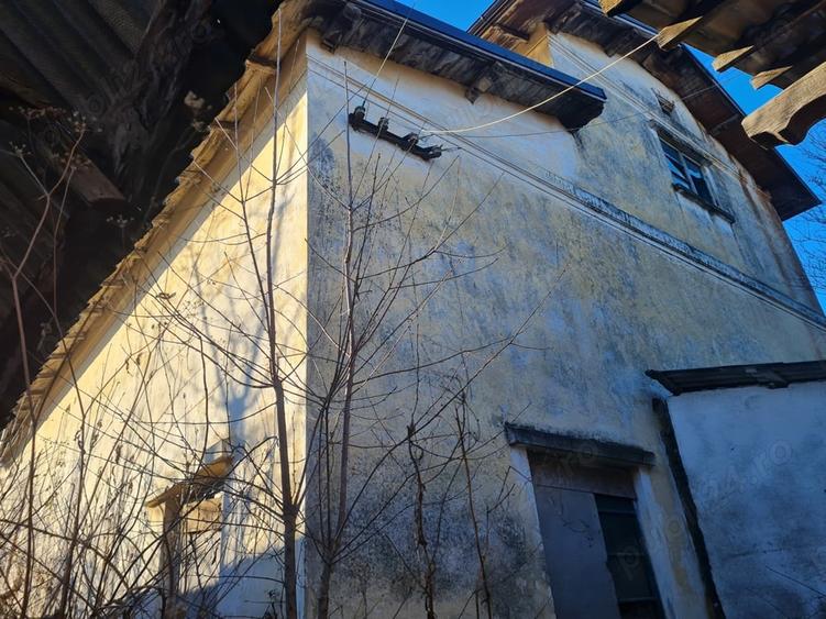 Proprietar-vand Cladire mare, din caramida in Sagna 375 m2 - 7