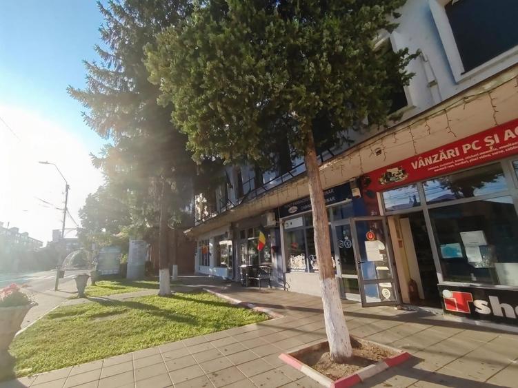 Spațiu comercial, de 45 mp, în Odobești