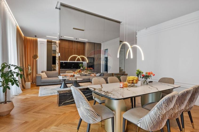 Arhitectura, tehnologie si lifestyle premium intr-o vila spectaculoasa - 49