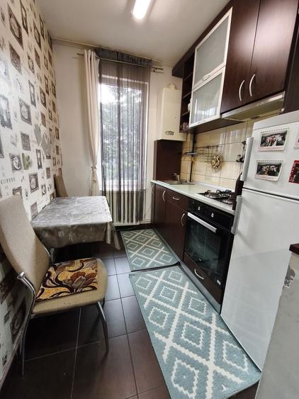 Apartament în bloc nou (2008) cu 1 camere in Tudor, etaj 1 - 4