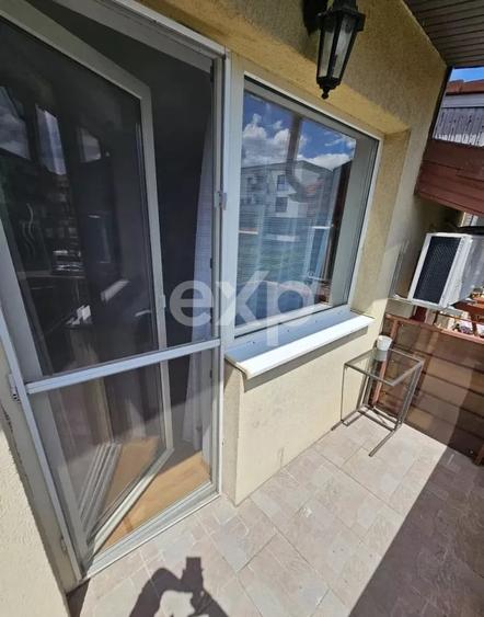 Apartament cu 3 camere semidecomandat, mobilat în Florești
