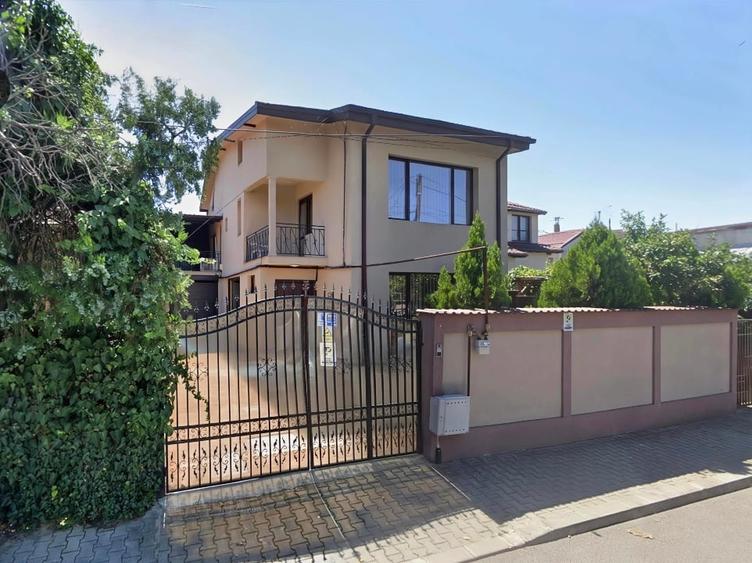 Proprietar vand vila in zona Margeanului - Antiaeriana - 1