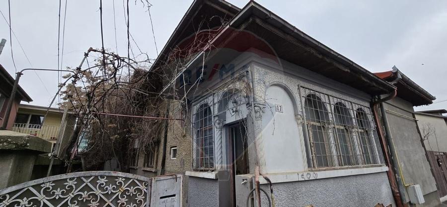 De vanzare | Casa cu 3-5 camere, necesita renovare | Zona Baicului - 3