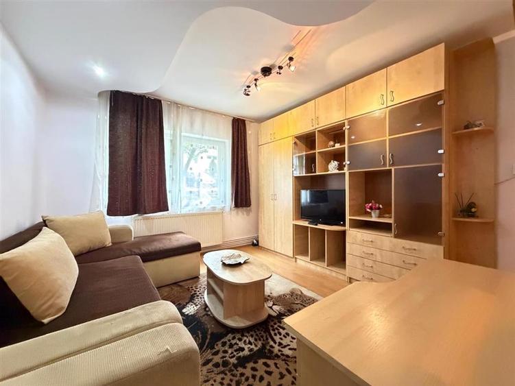 Garsoniera decomandata zona Vasile Aaron - 3