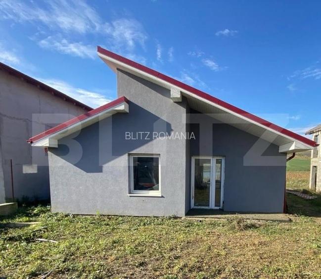 Oportunitate! Casa unifamiliala semifinisata, P+M, 100 mp utili vedere la lac