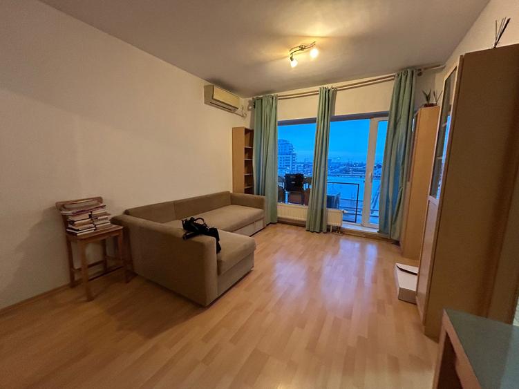 Garsoiera Titan Rasarit De Soare 40 Mp Etaj 3 17 Min Metrou Titan - 1