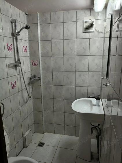 Ofer spre inchiriere garsoniera conf 2 aproape de metrou Constantin Brancoveanu - 4