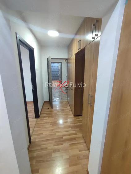 Vanzare apartament 3 camere Mosilor