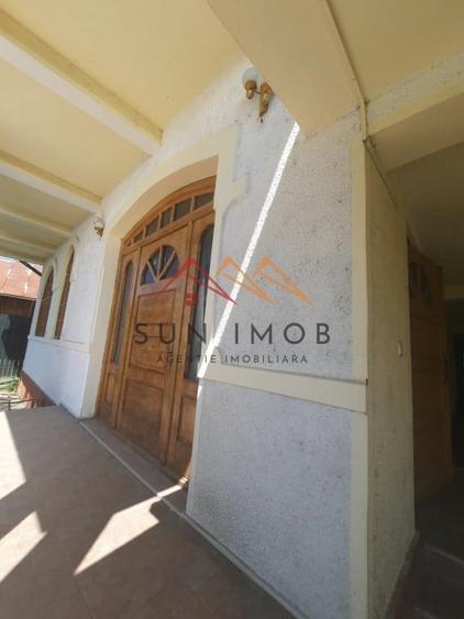 Casa tip conac, teren 4000 mp, finisaje deosebite, garaj, Prahova - 3