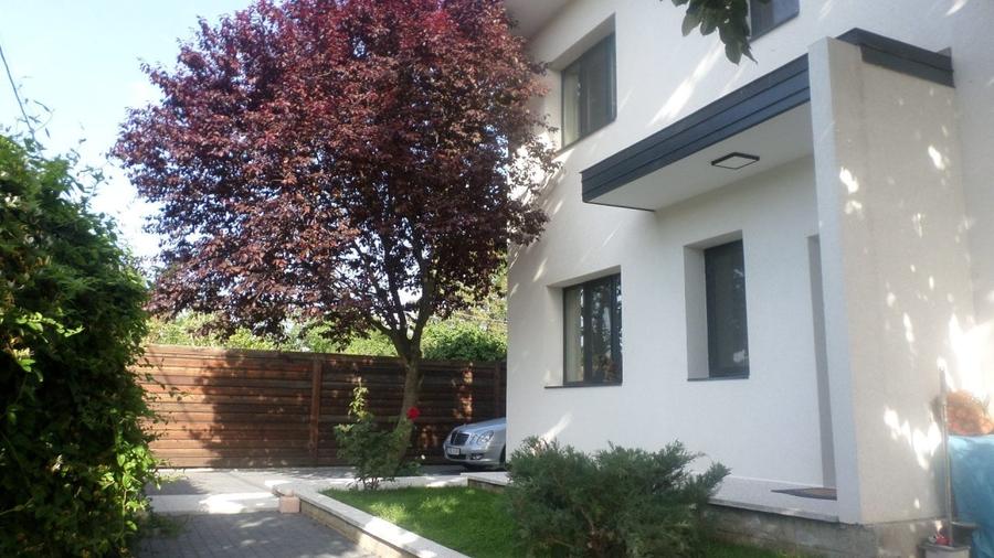 CENTRAL Balotesti, vila exceptionala, mobilata, pozitie unicat, COMISION 0 - 1