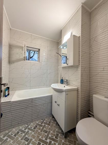 Vanzare 3 Camere Auchan 1 Decembrie 1918, Metrou Titan - 8