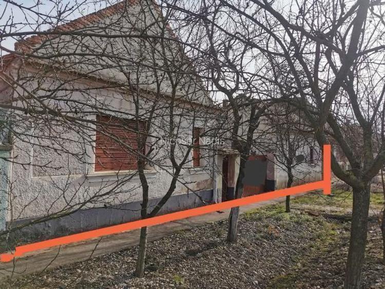Casă de vânzare cu teren Casă de vânzare cu teren