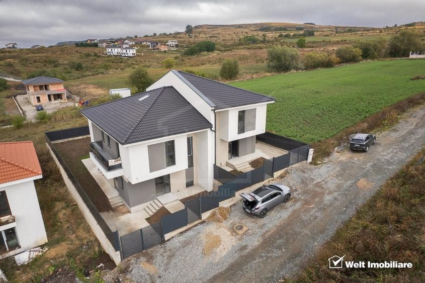 Casa noua de vanzare in Chinteni, la 10 minute de Auchan Iris - 1