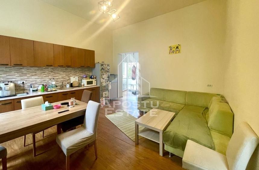 Casa cu 2 apartamente – zona Piata Catedralei - 8