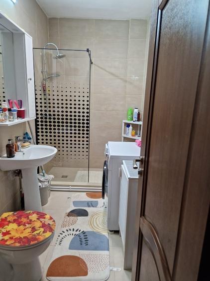 Vind apartament 2 camere unic(tip casa) - 10