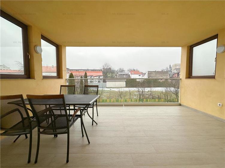 Apartament 3 camere | 2 locuri parcare | semicentral | acces gradina - 2
