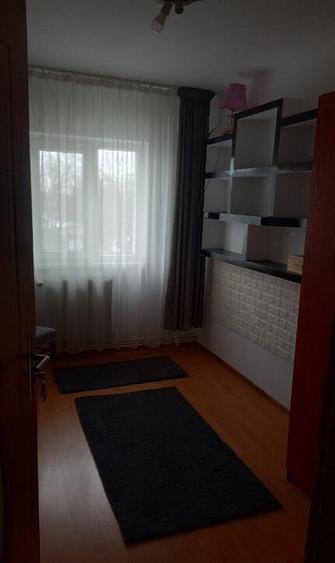 Apartament 4 camere Burdujeni - 1