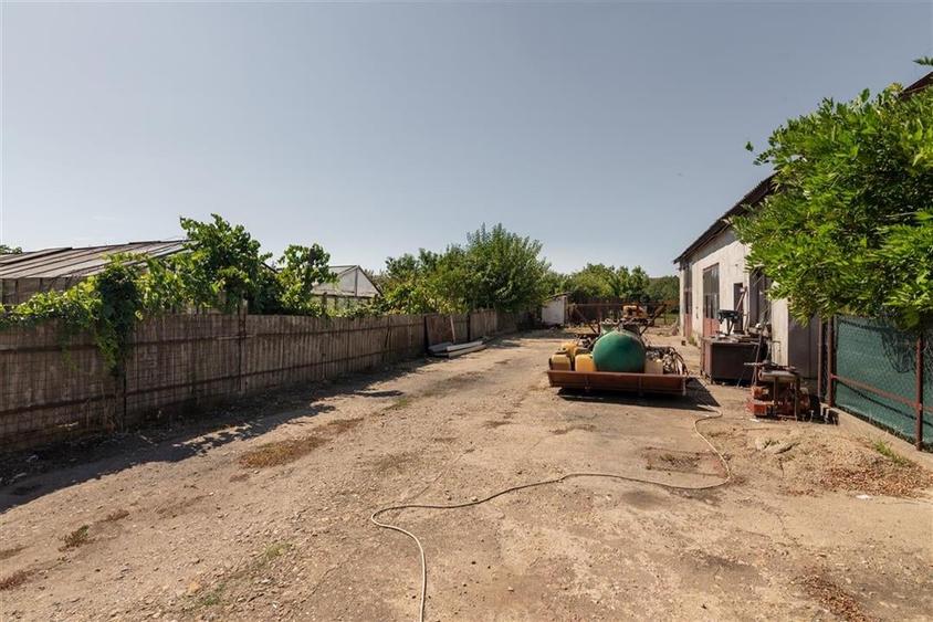 RECO Casa cu Atelier de lucru si teren mare - Santion - 41