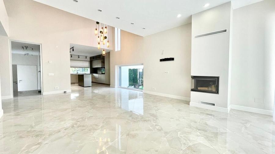 Vila moderna cu piscina, complex rezidential, Iancu Nicolae - 7