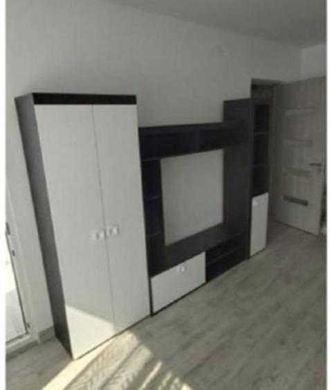 Proprietar închiriez ap 3 cam decom Metrou Ressu 5 min , piața , școli, parc - 12