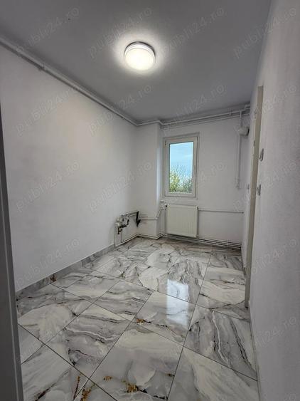 Proprietar vanzare apartament 2 camere Nord Aleea Brumarelelor etaj 4 din 4 - 7