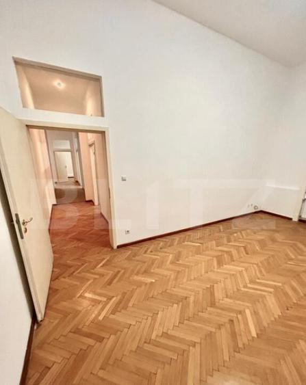 Apartament de patrimoniu, 5 camere, 125 mp cladire isto - 7