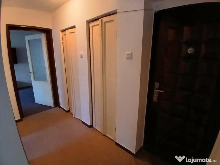 PROPRIETAR - apartament 2 cam. decomandat - zona ICIL, CONSTANTA - 6