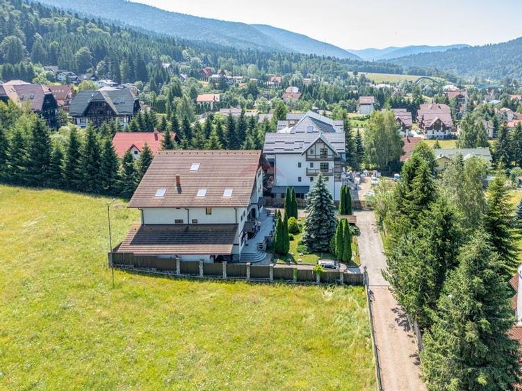 Duplex P+2E cu 7 camere de vânzare in Bușteni , 502 mp teren - 28