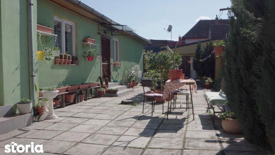 Casa 2 corpuri separate | 431 mp teren | Cartier Re?i?a - 1