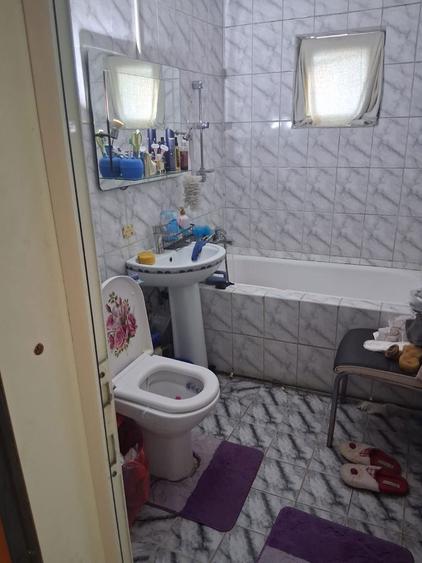 Vand apartament 2 camere semidecomandat Micro 11 - 8