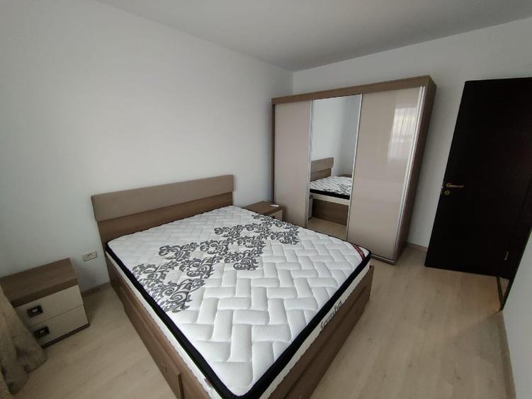 Inchiriez apartament 3 camere 2 bai etaj 2  Subcetate - 12