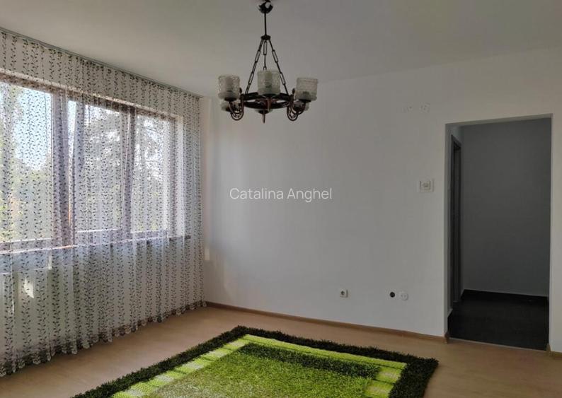 Apartament 3 camere, etajul 3/9, zona Nord- Spitalul Judetea