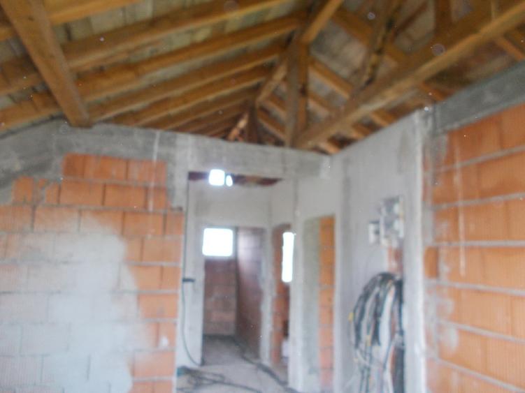Casa la rosu, Sacalaz, P+M 220mp, teren 930mp utilitati la strada - 9