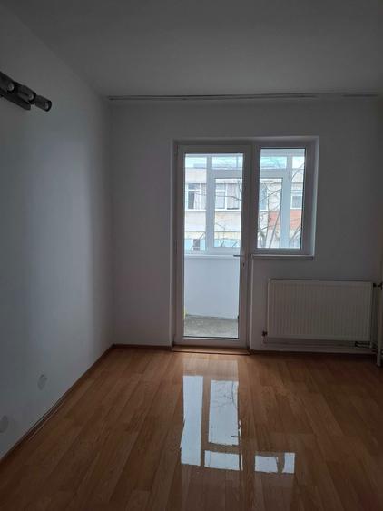 Vand Apartament 2 camere decomandate MAZEPA II, Galati, Unic proprietar,centrala, 2 balcoane inchise termopan, pret 72000 euro usor negociabil - 4