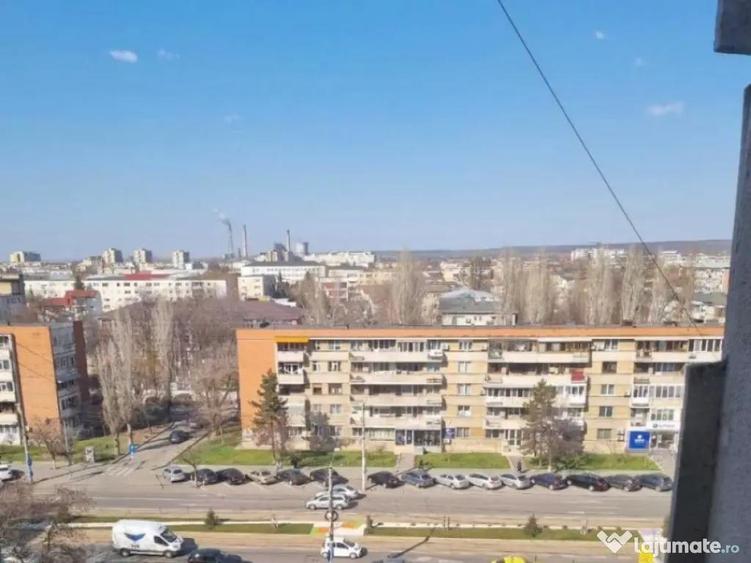 Apartament 4 camere, 82 mp, zona Calea Bucure?ti/Rotonda - 1